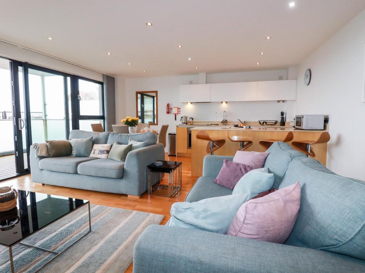 Fistral Pearl Lägenhet New Quay Exteriör bild